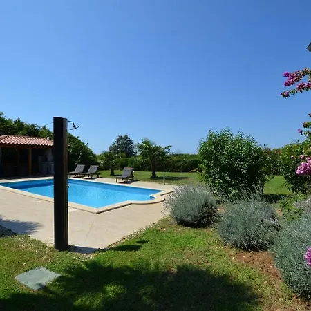 Moncodogno Villa Rovigno